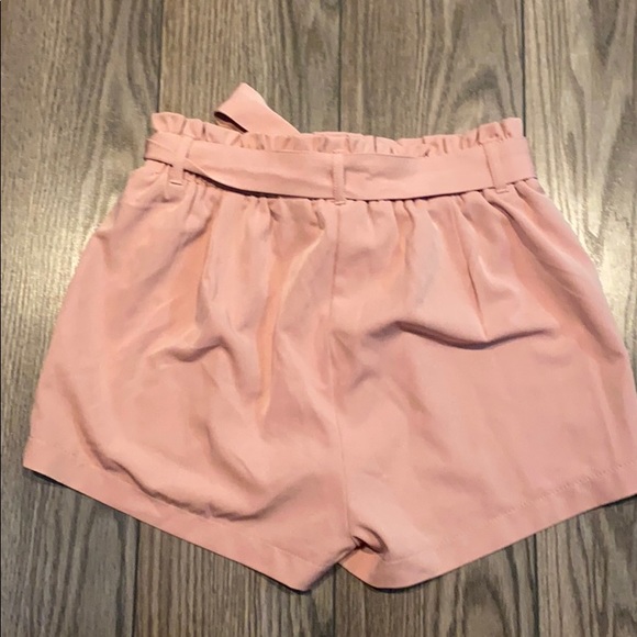 NWT light pink shorts - Picture 2 of 5